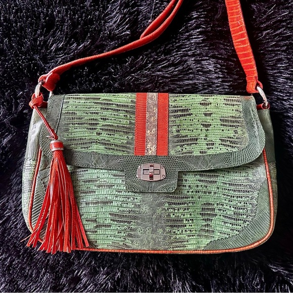 breeder’s Handbags - Faux Snakeskin Saddle Bag EUC Green & Orange Tassel Accent